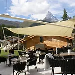 Hemizeus&iremia Hotel 3*