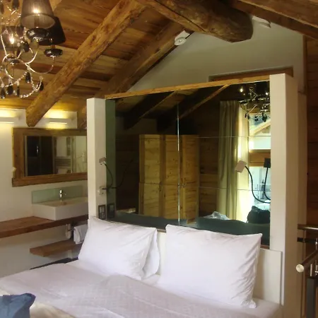 Hotell Hemizeus & Iremia