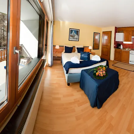 Hotell Hemizeus & Iremia