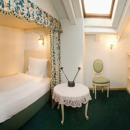 Hemizeus & Iremia 3* Zermatt