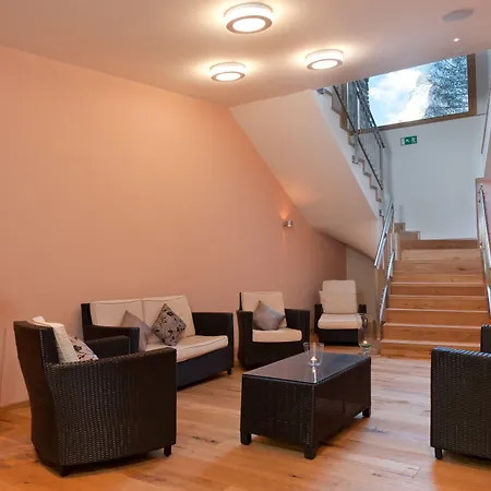 Hemizeus & Iremia Hotel 3*