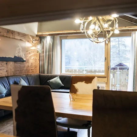 Hemizeus & Iremia 3* Zermatt