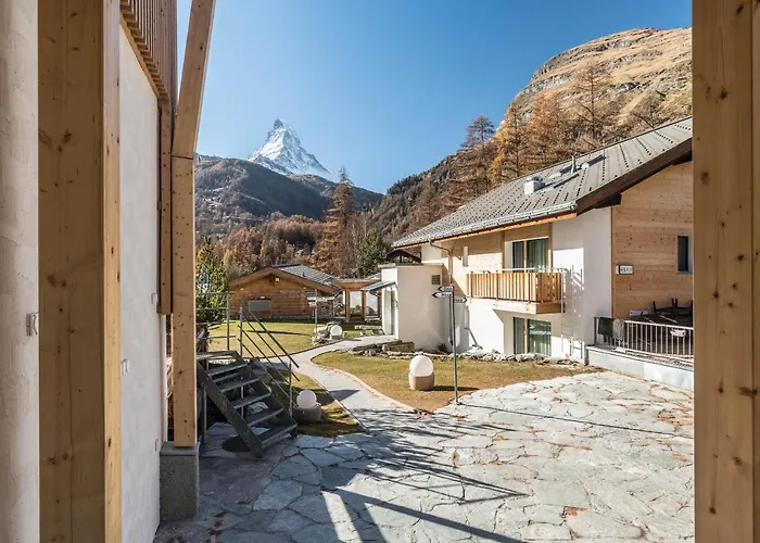 Hemizeus & Iremia 3*