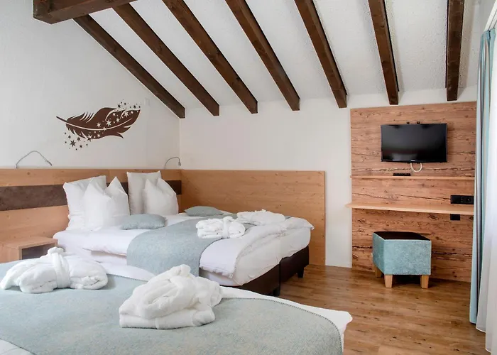 Hemizeus & Iremia 3*