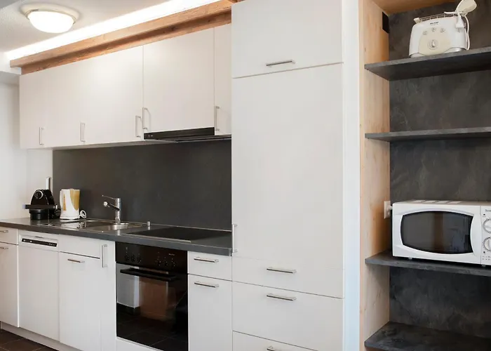 ホテル ヘミツェウス ＆ イレミア スパ 3*