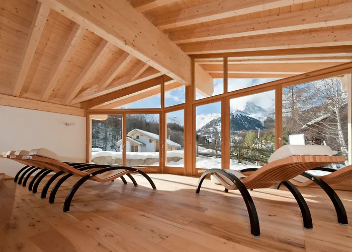 Готель Hemizeus & Iremia 3*