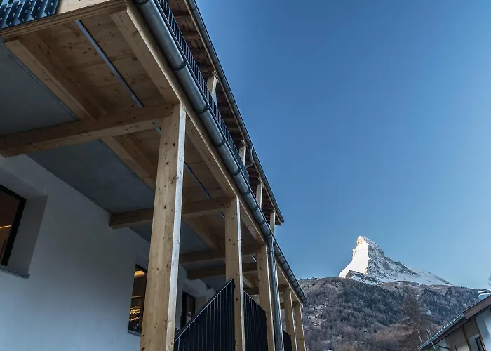 Hemizeus & Iremia Готель 3*