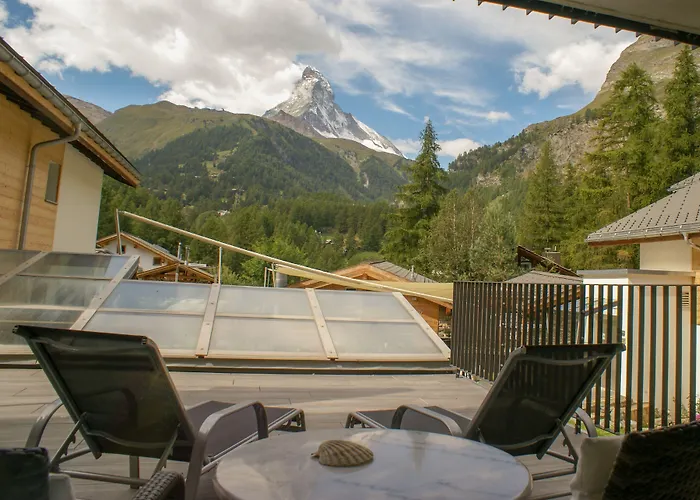 Готель Hemizeus & Iremia