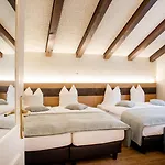 Hotell Hemizeus & Iremia