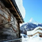 Hotel Hemizeus & Iremia 3*