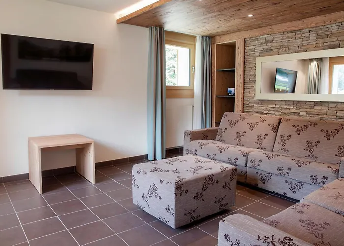 Hemizeus & Iremia Hotel 3*