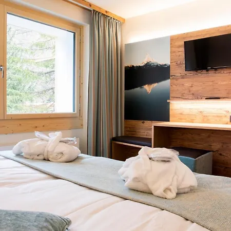 Hotel Hemizeus & Iremia 3*