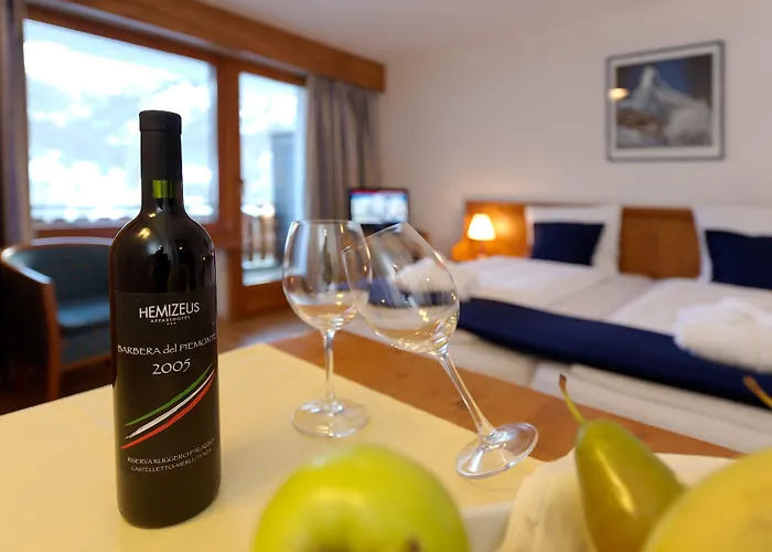 Hemizeus & Iremia 3*